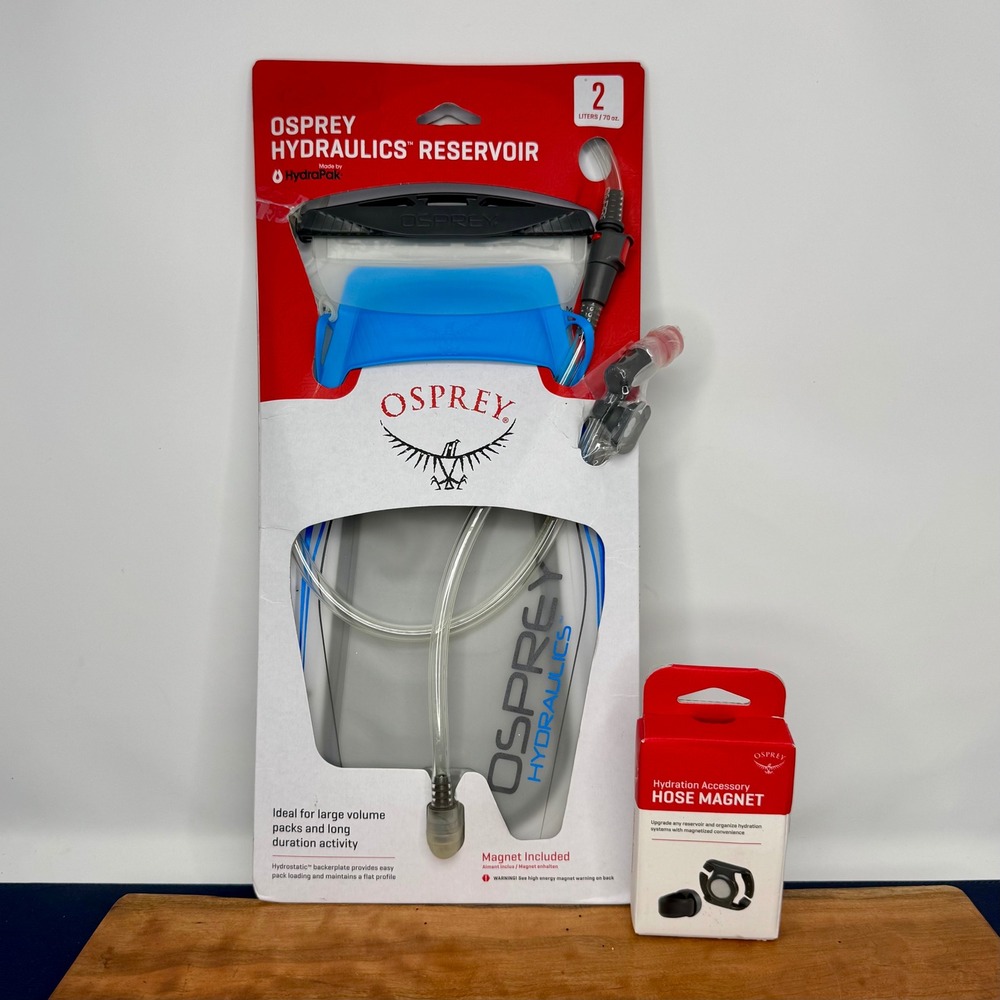 NEW Osprey Hydraulics 2L Reservoir Blue with Hydration Hose Magnet Kit